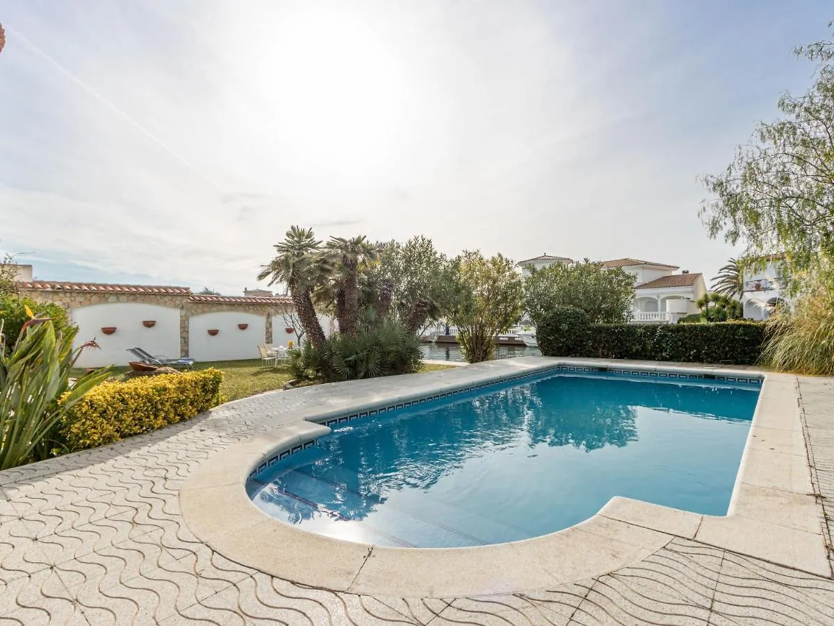 Holiday Home Residencia Maritima By Interhome إمبوريابرافا 0*,  إسبانيا